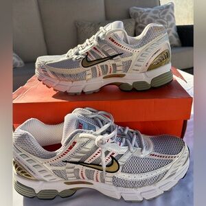 Nike Air Zoom Vomero 2, Men’s 11